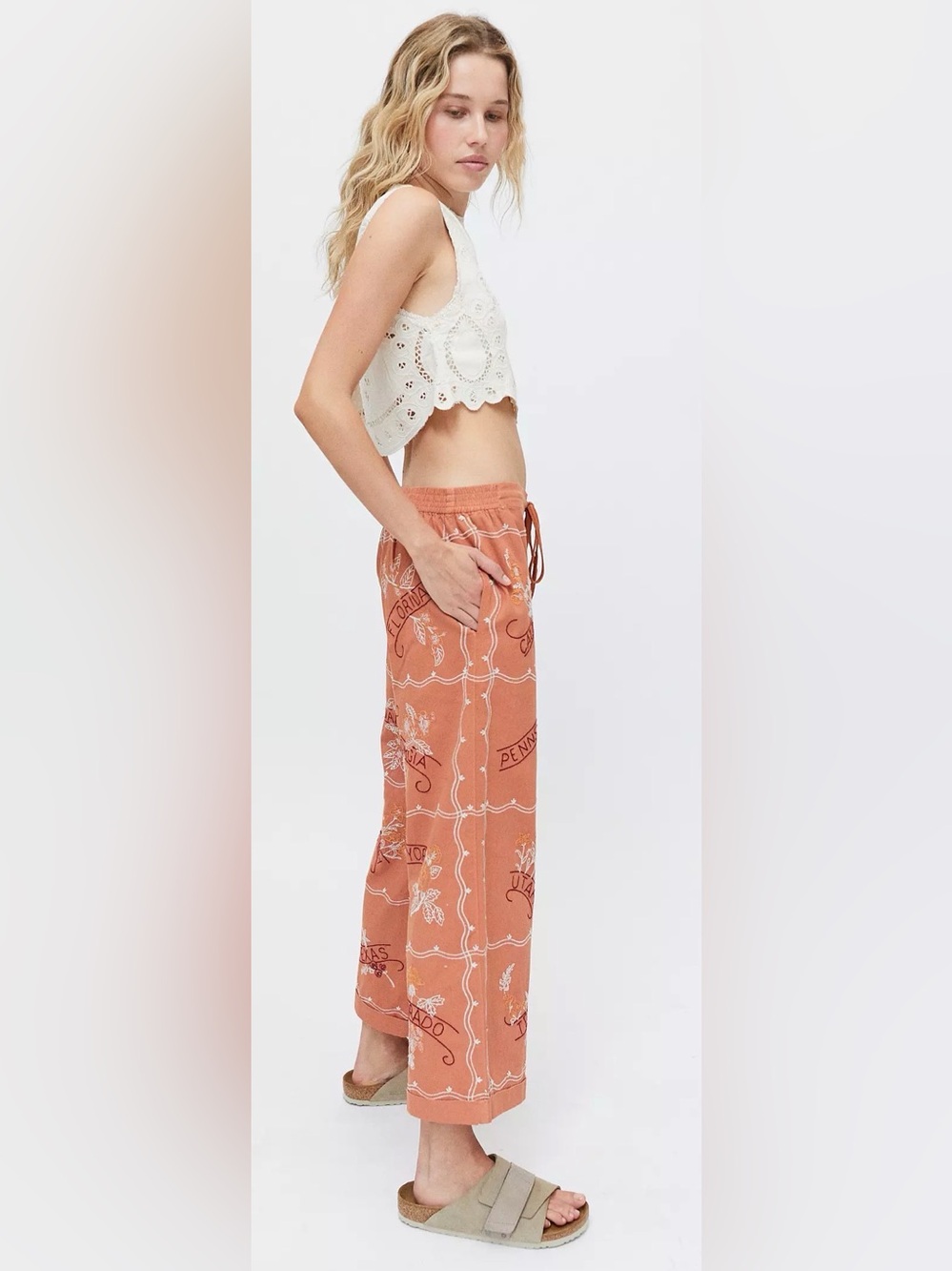 KIMCHI BLUE State Flower Pant UO Wide Leg Pull on Orange Embroidered XS